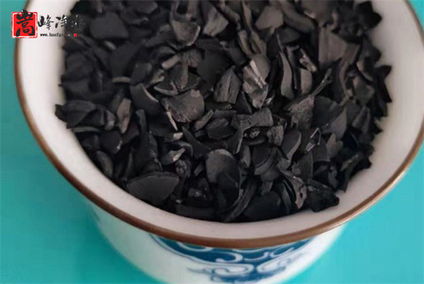 ��������ˮ���ߵ�ֵ��ˮ̎�����ԁ�ˮ�������U��̎��������̿�V�ϣ��S�ң������̈D